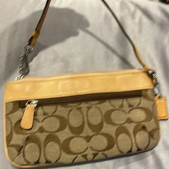 Coach Signature Wristlet - Picture 9 of 12